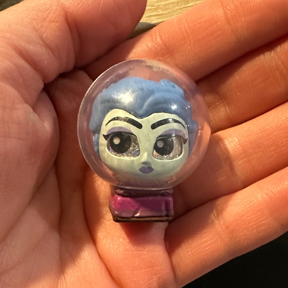 Disney Doorables Madame Leota Bonus Limited Edition Figure RARE Haunted Mansion